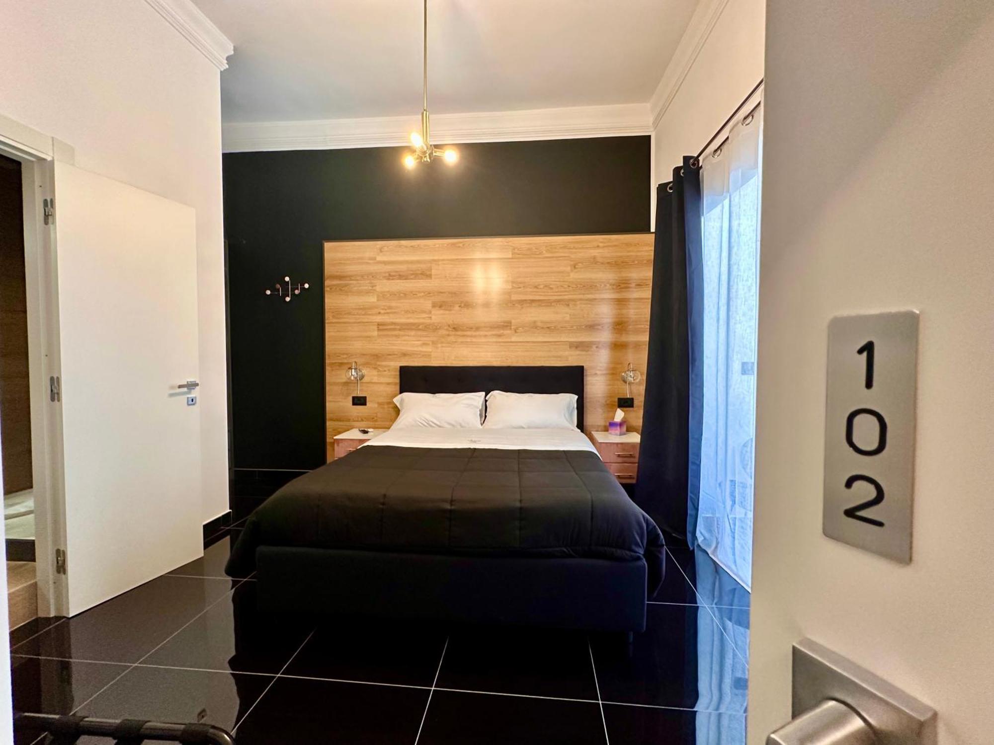 Elegance Rooms Spaccanapoli Exterior foto