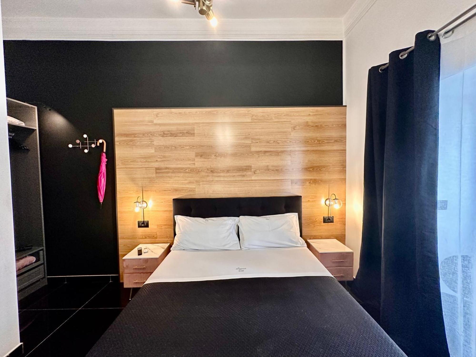 Elegance Rooms Spaccanapoli Exterior foto
